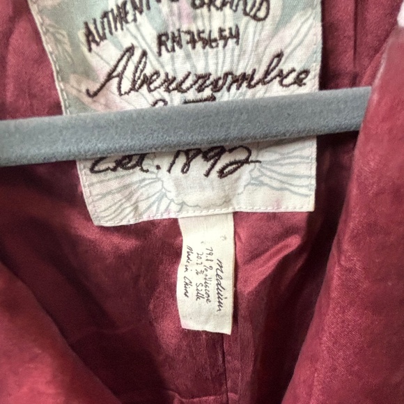 A&F Vintage Blazer: Silk, Viscose, & Velvet, Pristine - Picture 5 of 7